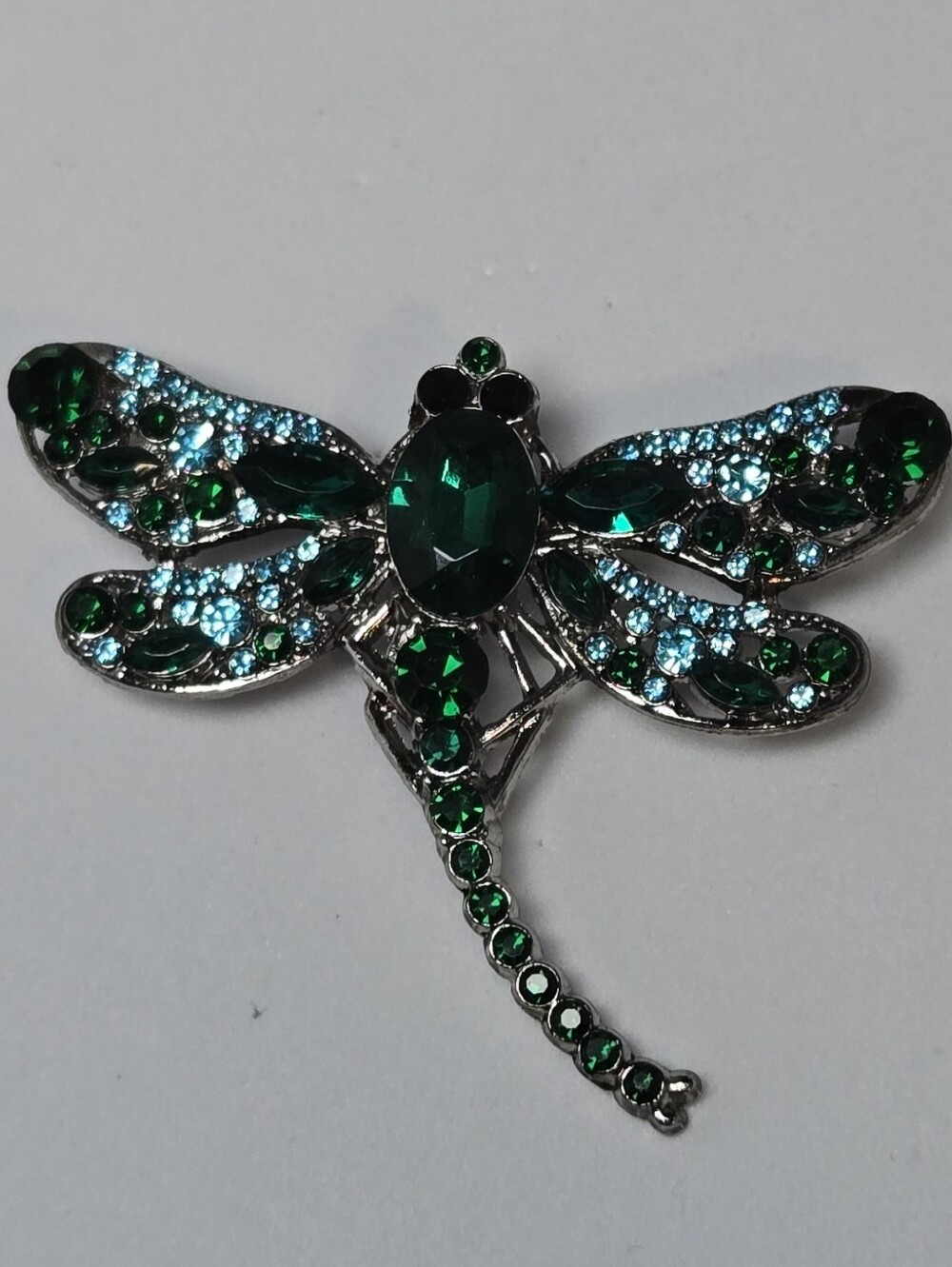 Emerald Green Dragonfly Brooch Silver Rhinestone Crystal Insect Statement Pin - Picture 3 of 6